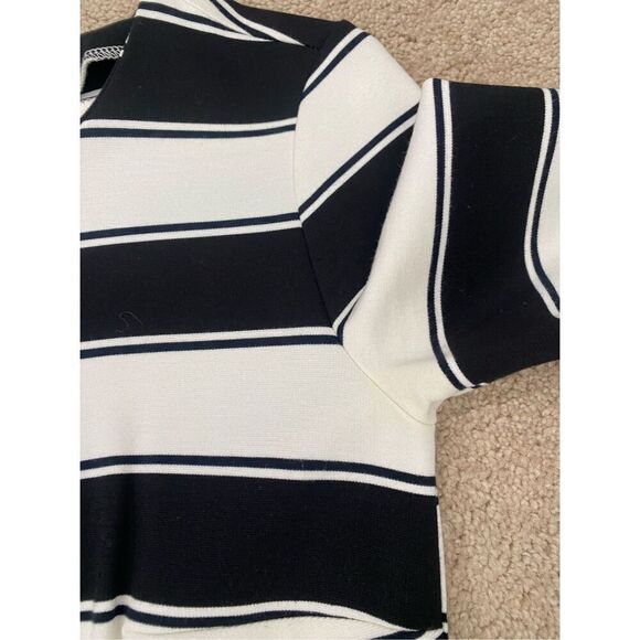 Loft Dress - Picture 9 of 11